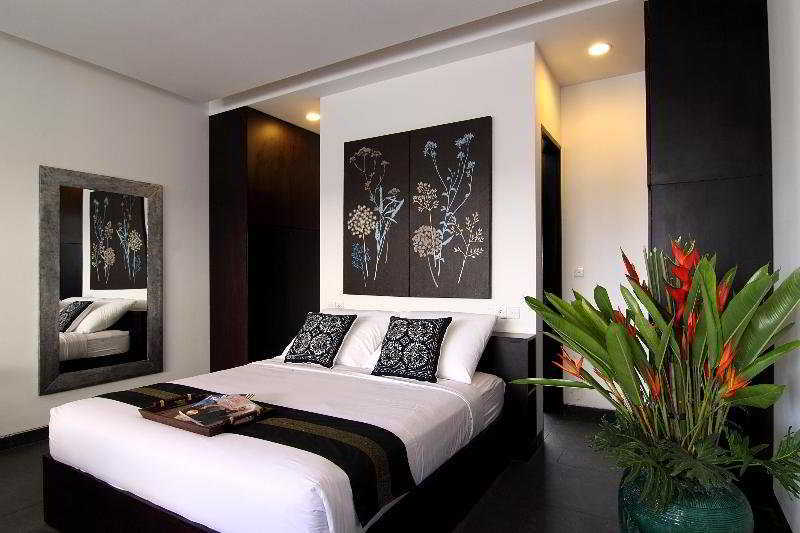 Swiss-Belcourt Sunset Aparthotel Seminyak Exteriör bild