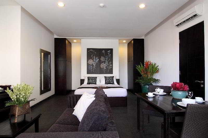 Swiss-Belcourt Sunset Aparthotel Seminyak Exteriör bild